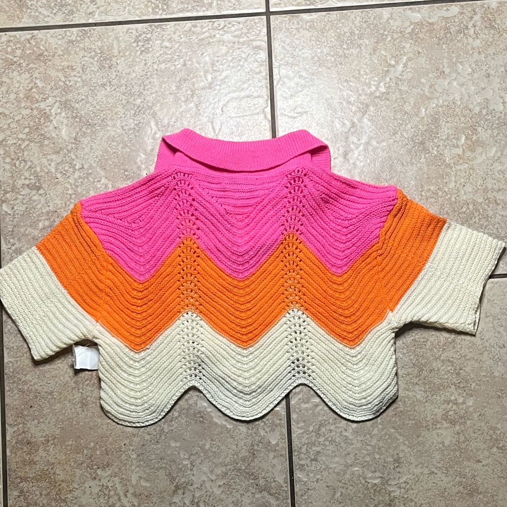 BRAND NEW LARGE EVME pink and Orange cropped Knit with pink collar - Picture 3 of 5